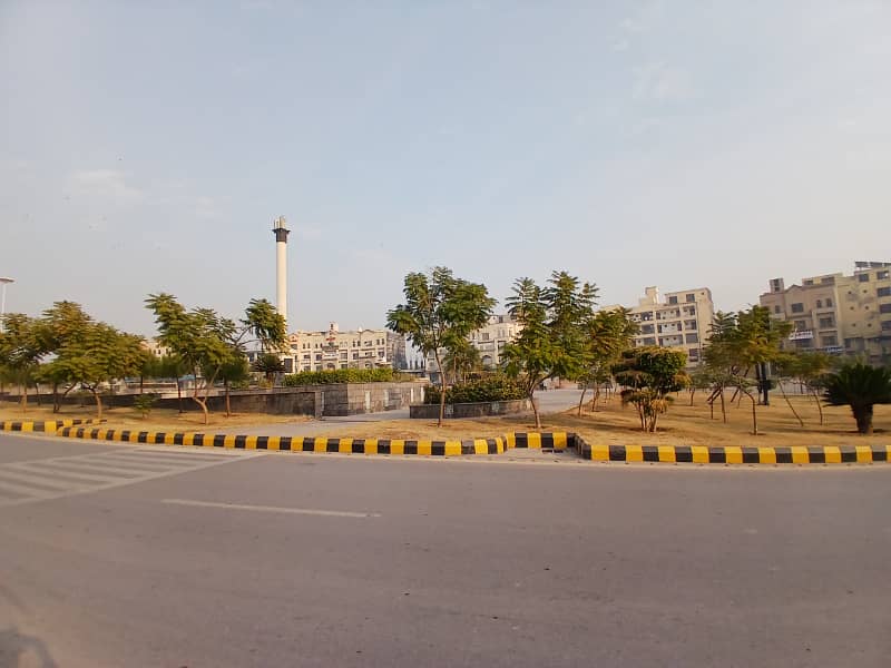 4 Marla Commercial Plot for Sale in Sector A, Urban Boulevard: Ideal for Business Development 5