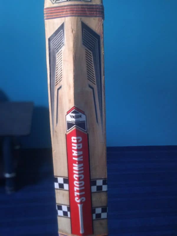 GRAY NICOLLS Hard Ball bat With Gloves 8