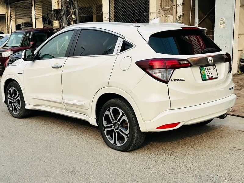 Honda Vezel 2015 Z package 2