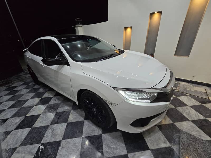 Honda Civic Oriel 1.8 i-VTEC CVT 2021 0