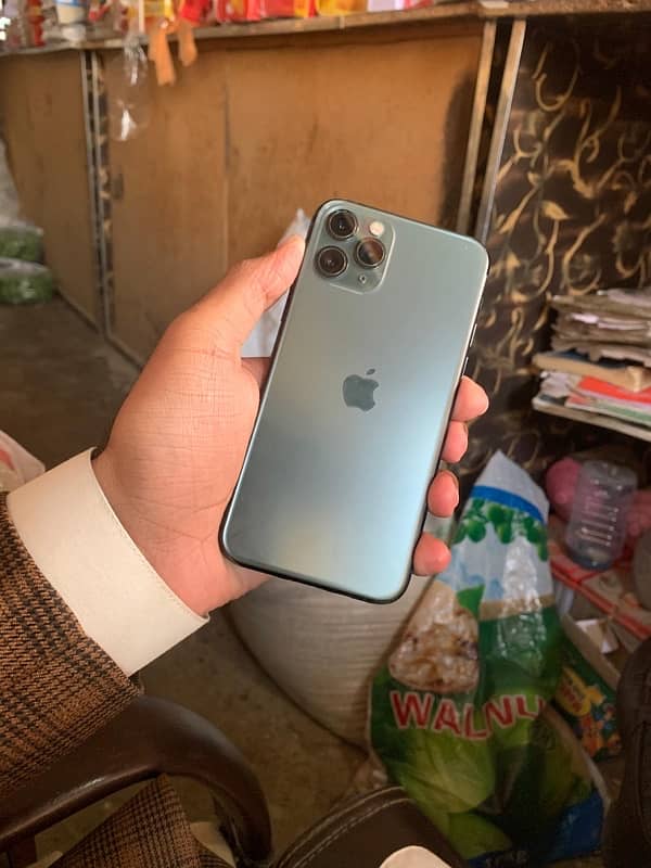 iPhone 11 Pro 2