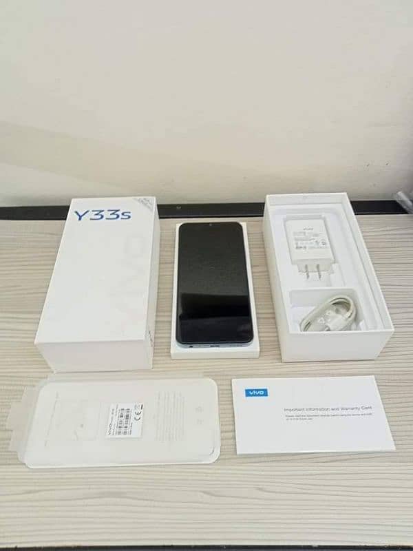 Vivo Y33s 8+4gb ram 7