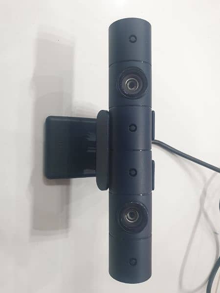 Sony Playstation camera. hardly used twice. Bought from Saudi. 1