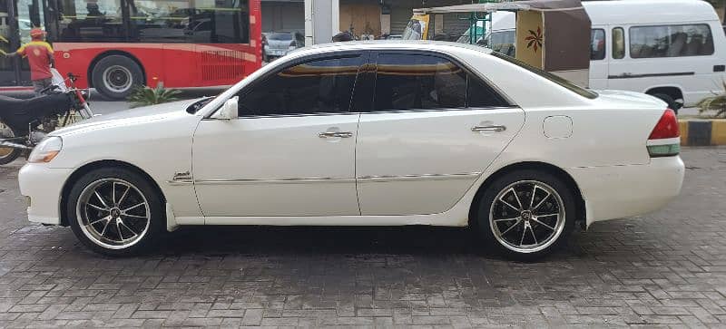 Toyota Mark 2 Grande 2007 Limited Edition 3