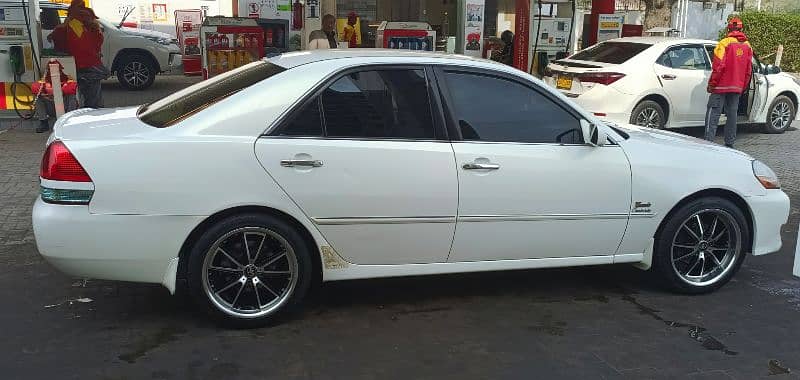 Toyota Mark 2 Grande 2007 Limited Edition 6