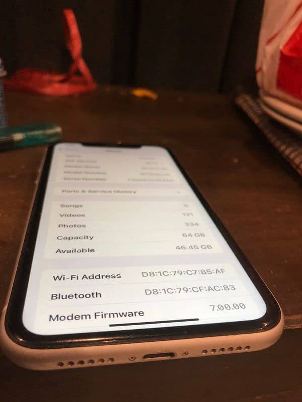 iPhone XR Factory Unlock Fresh 1