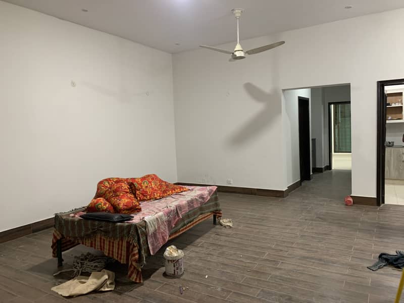 12 marla house for sale in Johar Town block p  Semi commercial (0rignal pictures) Hot location  Tile flooring  Double kitchen unit Hot location  Main apporced 5