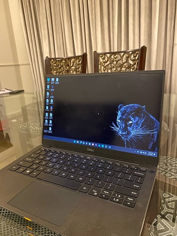 Dell XPS 7390 1