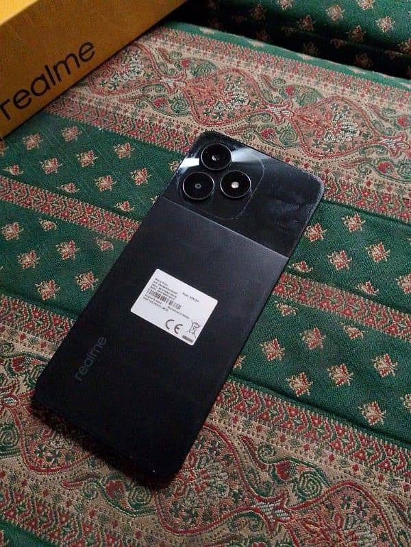 Realme C51 2