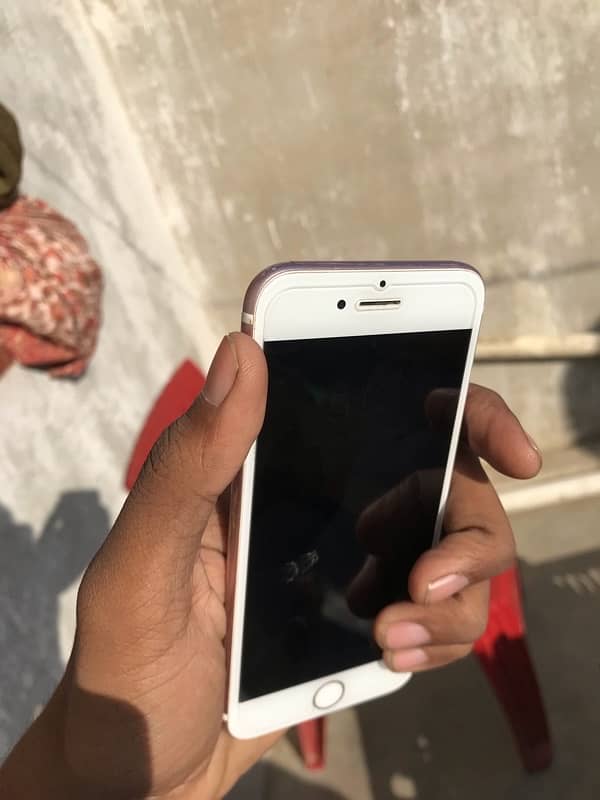 IPhone 7 Non PTA 1