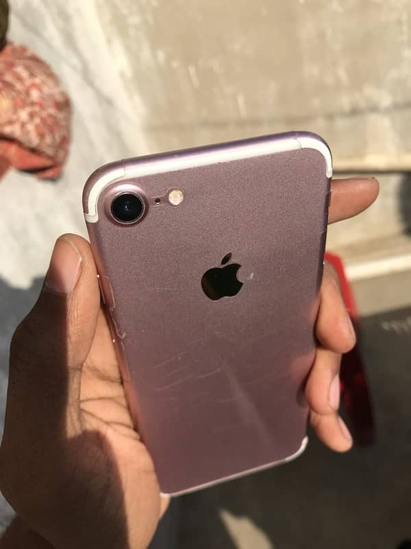 IPhone 7 Non PTA 2