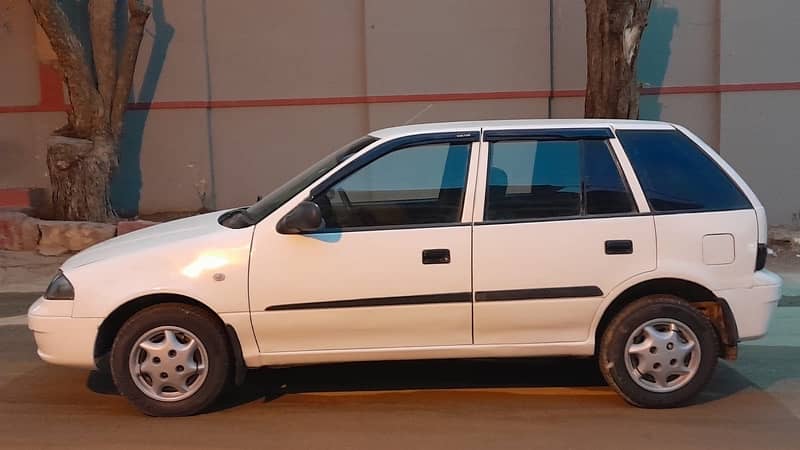 Suzuki Cultus VXR 2010 1