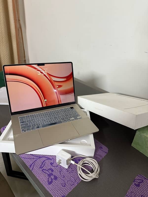 Mac Book Air m2 2024 15 inches new import this year 2