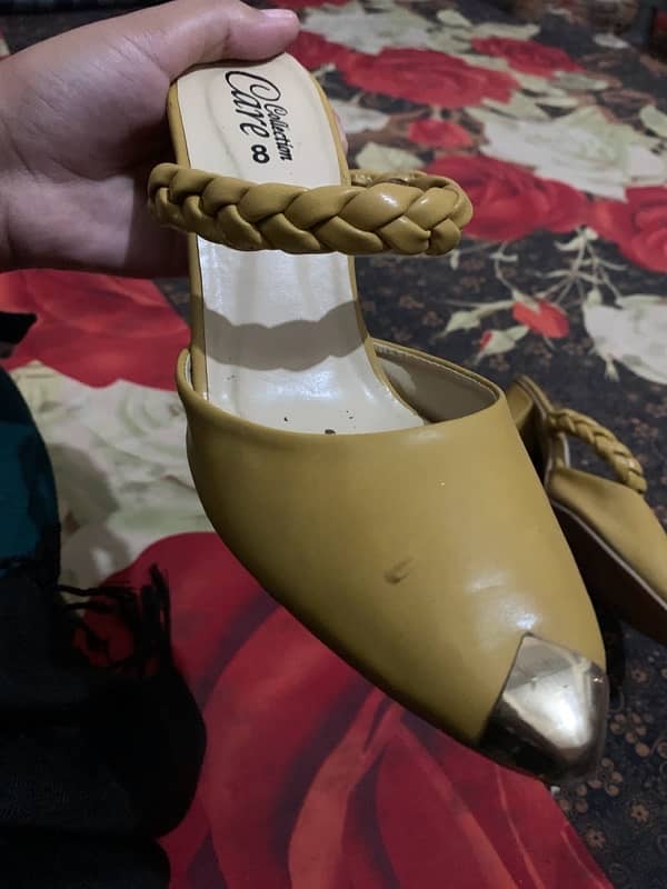 mustard heel shoes 1