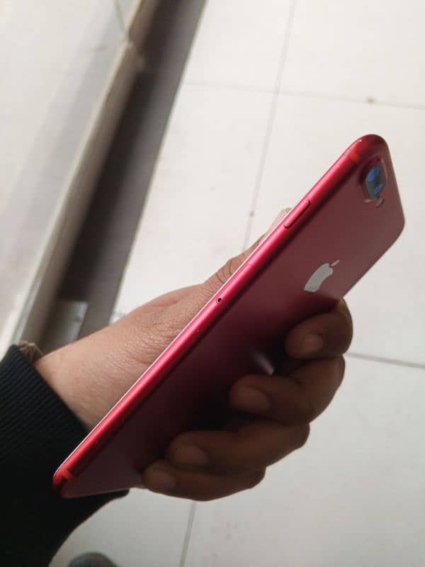 I phone 7 plus Red Edition Official Pta 128 gb condition 10by9 2