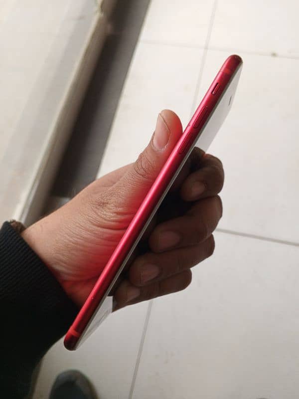 I phone 7 plus Red Edition Official Pta 128 gb condition 10by9 3