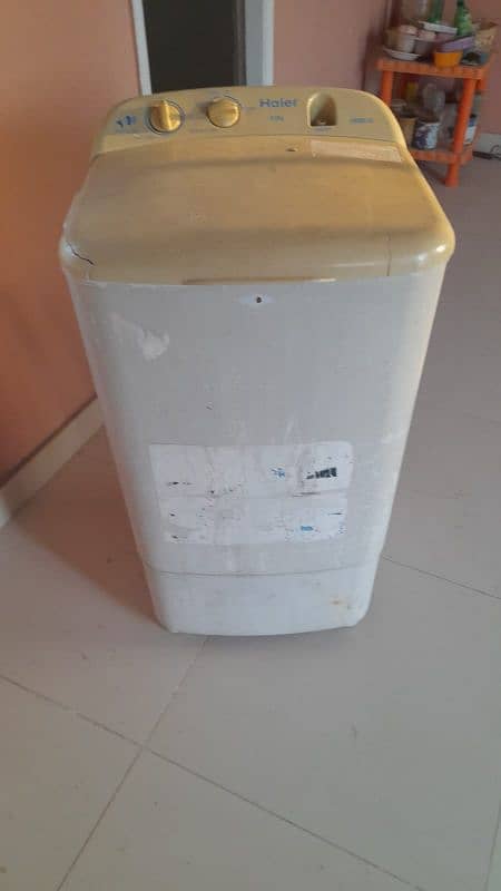 Used Haier Washing machine 1