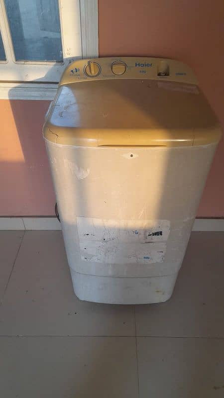 Used Haier Washing machine 2