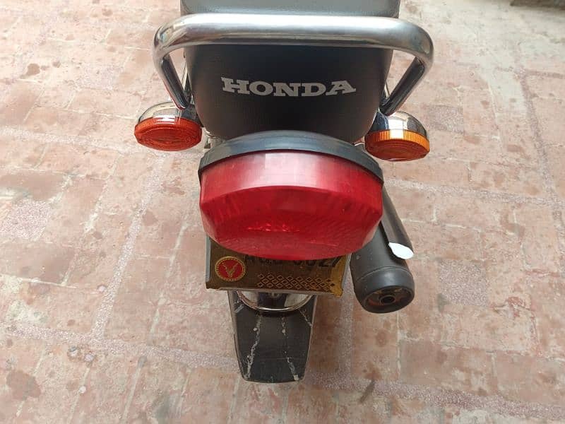 Honda 125 2024 model 9