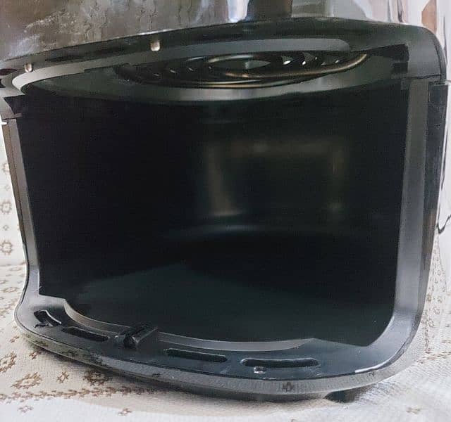 Izone Air Fryer 636 5