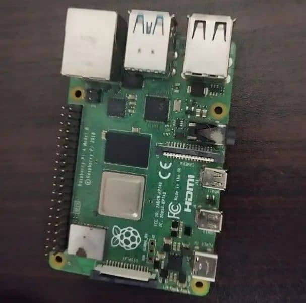 Raspberry Pi 4 - 4GB 0