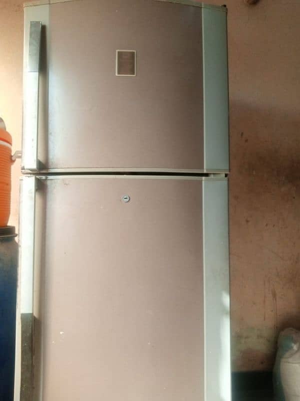 Dawlance fridge 0