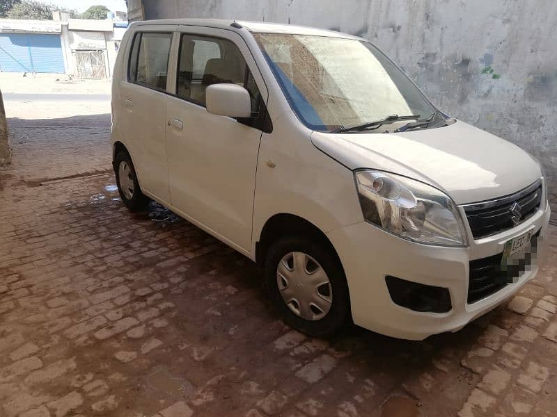 Suzuki Wagon R 2018 1