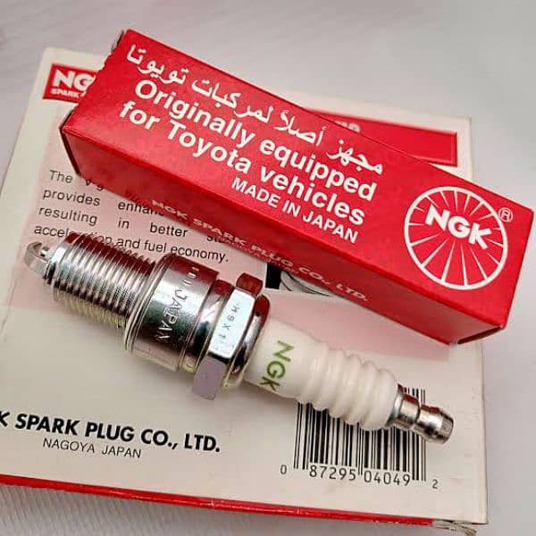 NGK SPARK PLUG ORIGNAL Japan dubai sy import  new 1