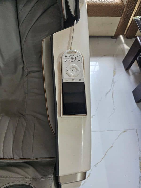 JC Buckman ExaltUs 4D Full Body Massage Chair for Sale 2