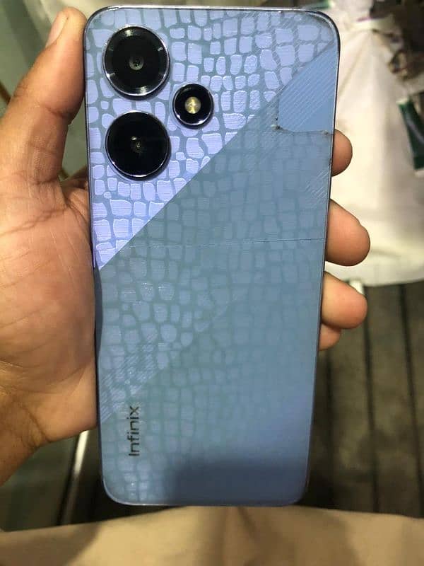 Infinix Hot30 Play 2