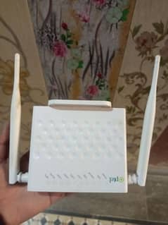 Ptcl Device Like a new. Whatsapp. 03069640933