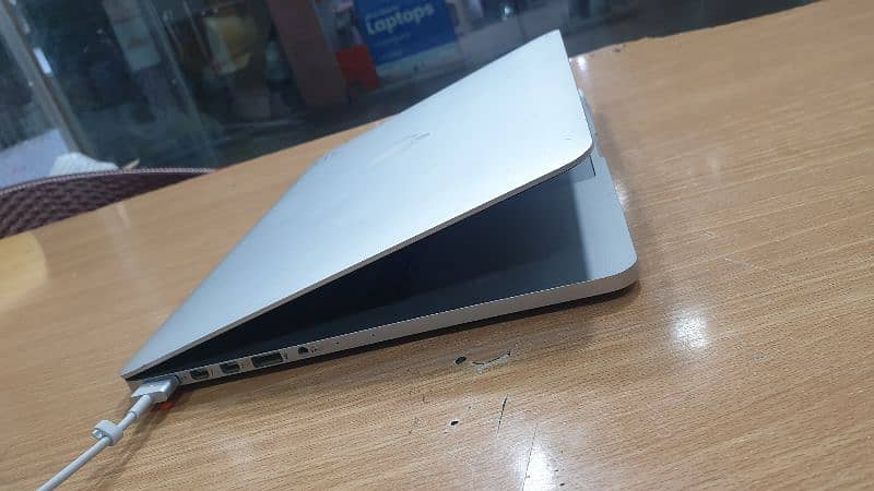 Apple MacBook pro 2013 2014 1