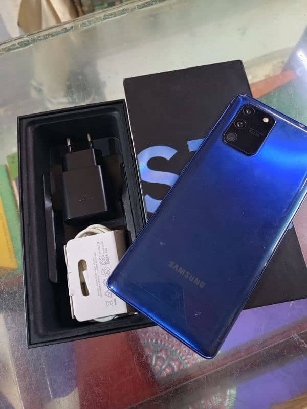 Samsung S10 lite Official Complete Box Excellent condition 3