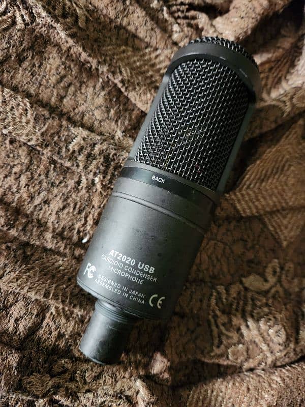 Audio Technica AT2020 USB Microphone 1