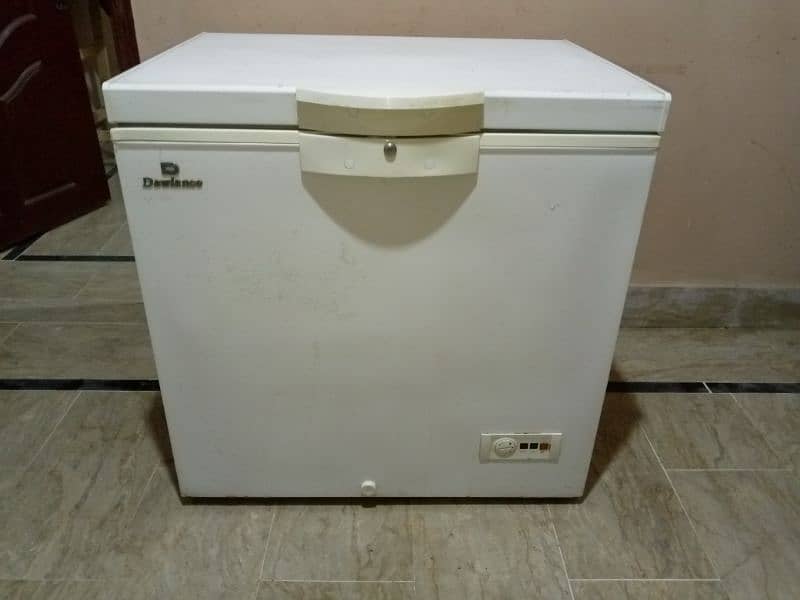 Dawlance deep freezer 300 es Energy saver Model 0