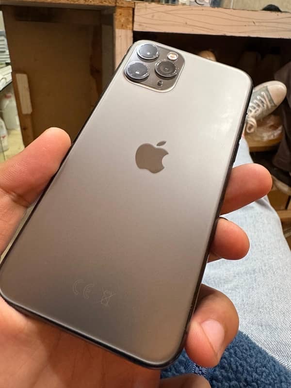 iphone 11 pro 0