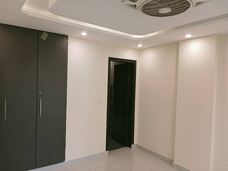 Apartment Available In New Building Near Eiffel Tower Bahria Town Lahore 9