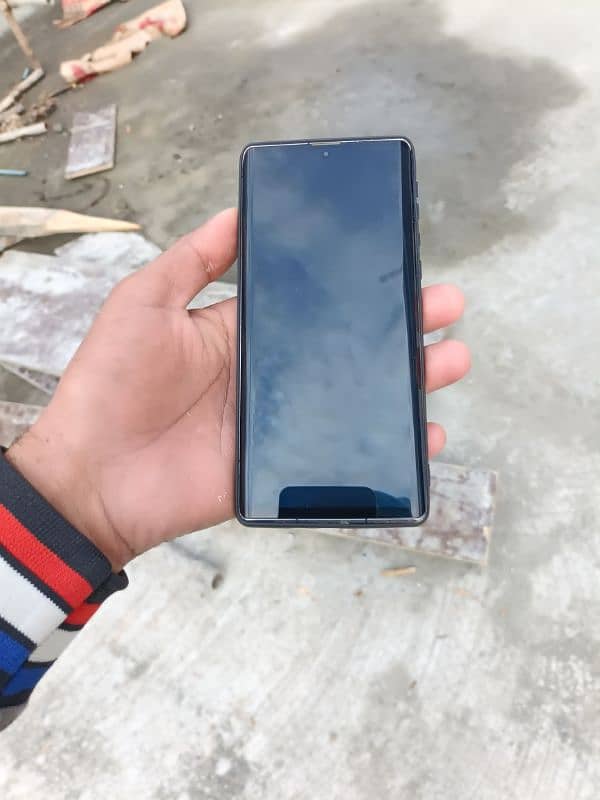 sharp aquos r6 0