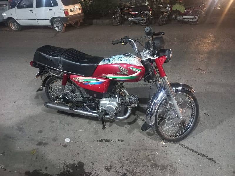 Honda CD 70 2008 model 3