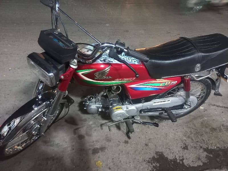 Honda CD 70 2008 model 8