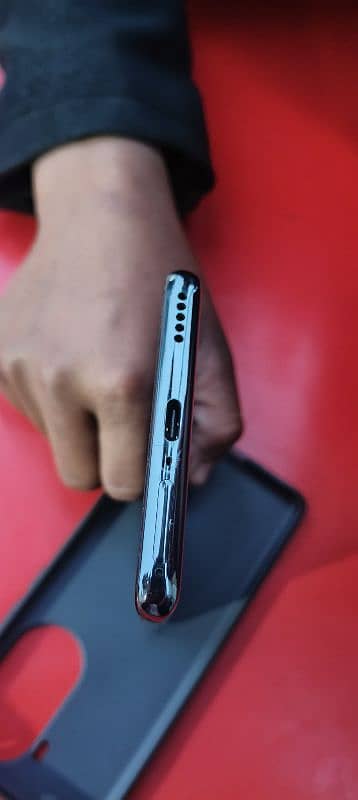 oppo reno 11 5G 256gb 12+4 gb ram 1