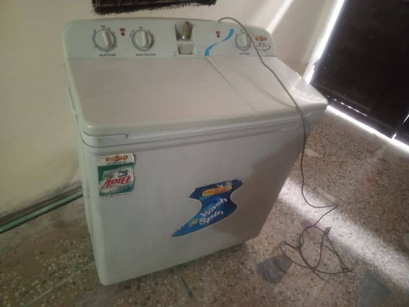 super Asia Washing machine with spinner excellent condition 5