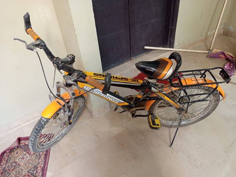 bicycle in xcellent condition 2