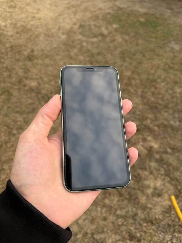 Apple iphone 11 256Gb PTA Approved 1