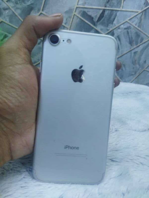 iPhone 7 128gb pta approved 0