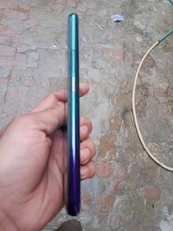 oppo Reno 2f box Sath hai  panel change hai bs 6