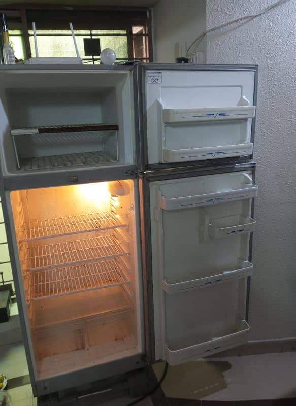 Haier Fridge Medium Size in good condition 0