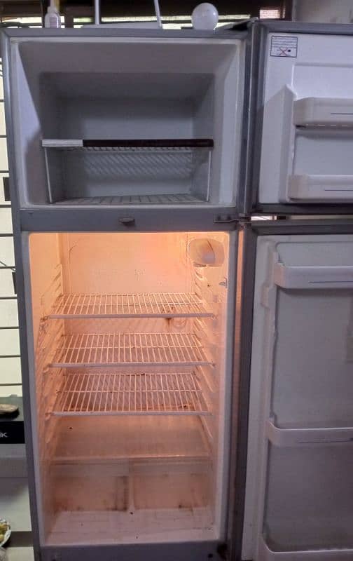 Haier Fridge Medium Size in good condition 1