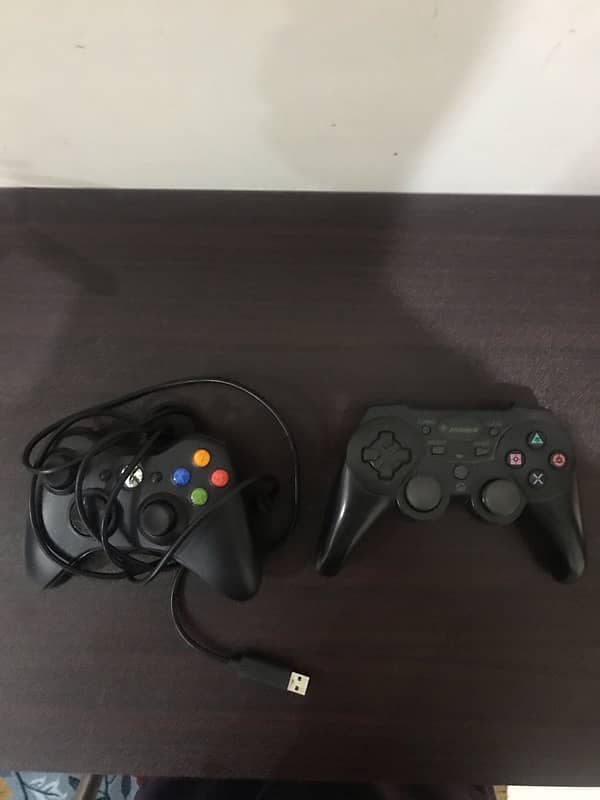 both controllers for 3.2k (Xbox/PC) 0