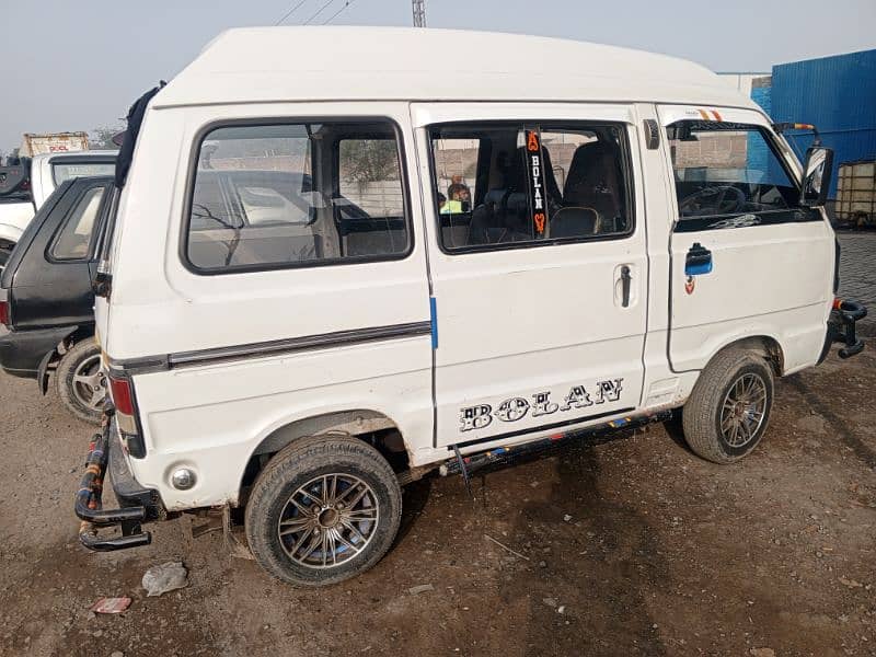 Suzuki Bolan 2016 4